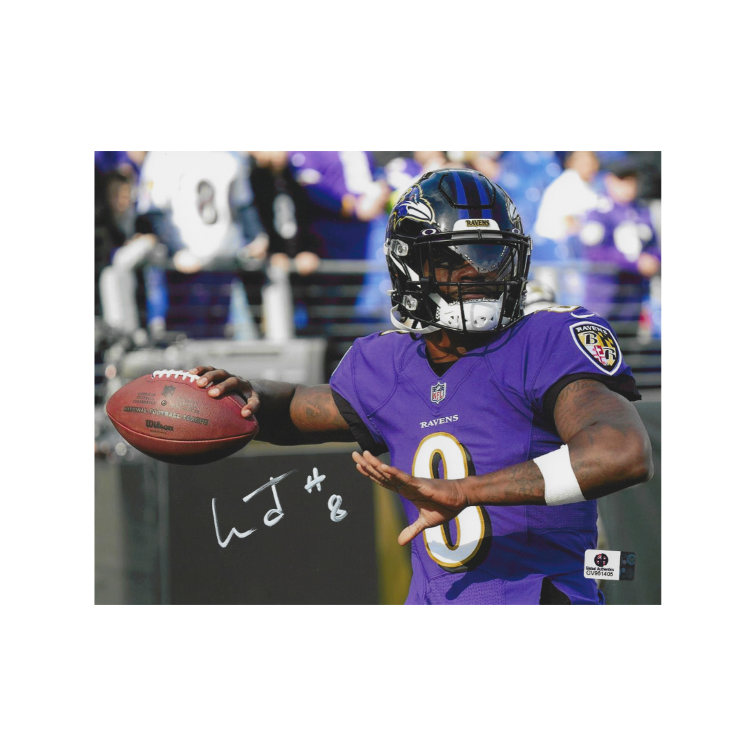 Lamar Jackson Baltimore Ravens Autographed 8x10 Photo With COA - Fan Freaks