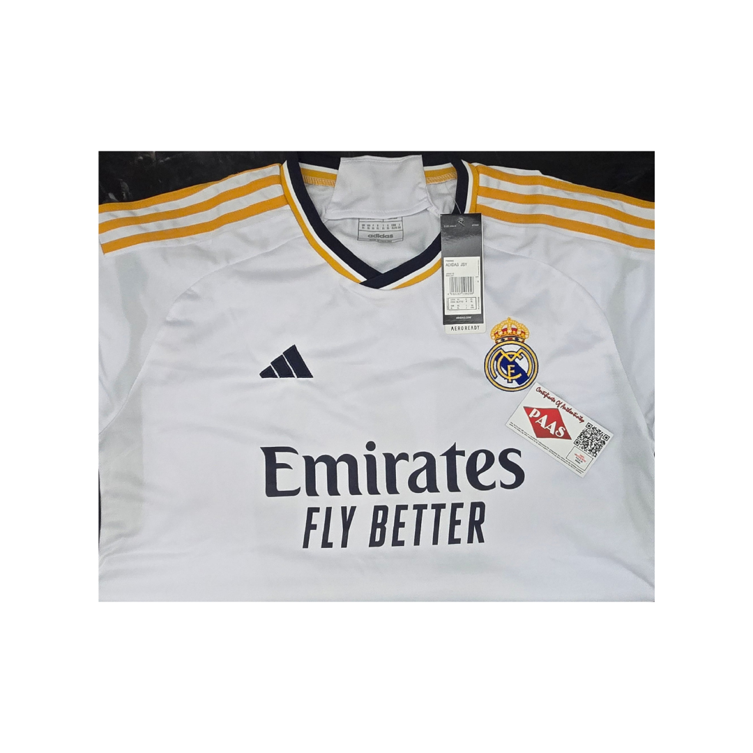 Luka Modric Of Real Madrid Signed Autographed Soccer Jersey PAAS COA - Fan Freaks