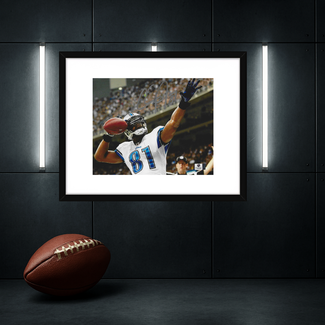 Calvin Johnson Detroit Lions autographed 8x10 photograph displayed in frame, Global Authentics COA