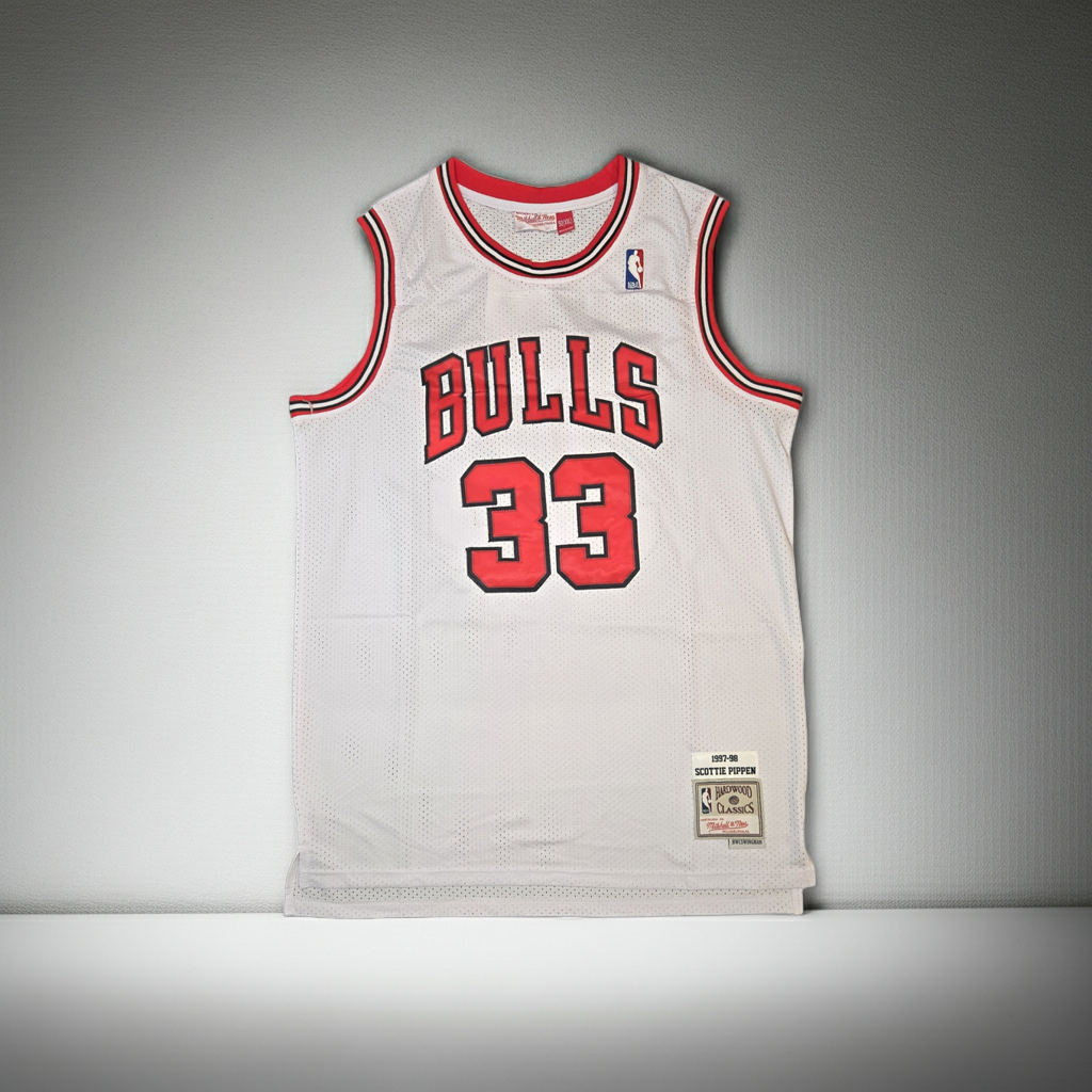 Scottie Pippen Chicago Bulls autographed basketball jersey with COA, alternate photograph, separate listing