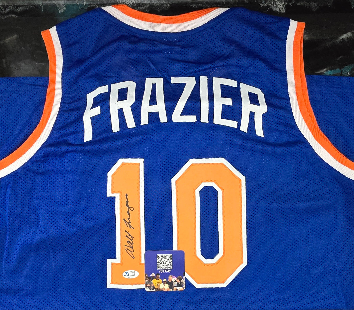 WALT FRAZIER SIGNED NEW YORK KNICKS #10 BLUE JERSEY COA - Fan Freaks