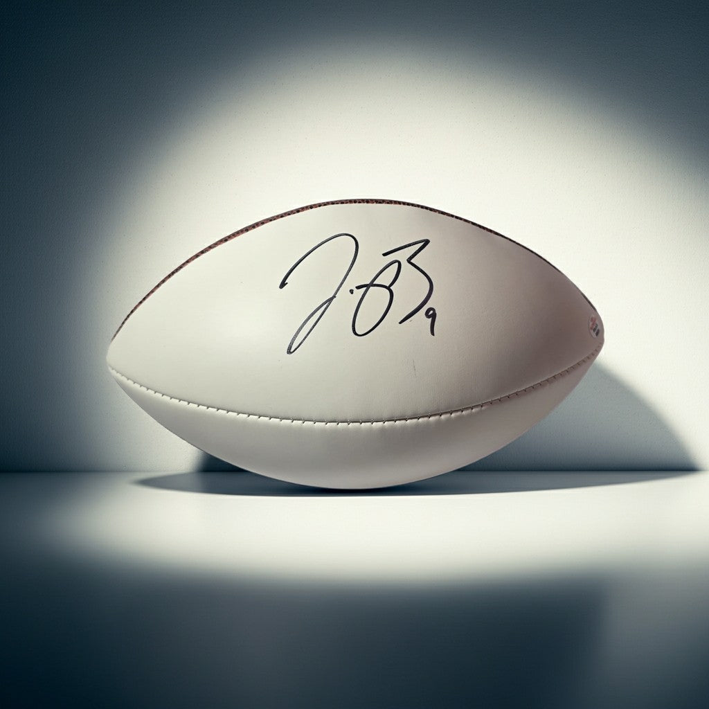 Joe Burrow Cincinnati Bengals autographed 9-inch mini logo football with PAAS COA