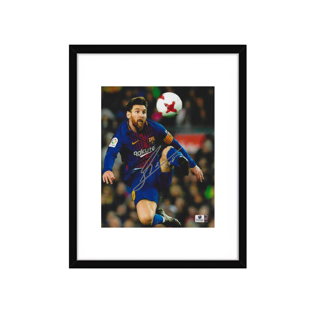 Autographed Lionel Messi FC Barcelona 8x10 Photo Art Print - Fan Freaks