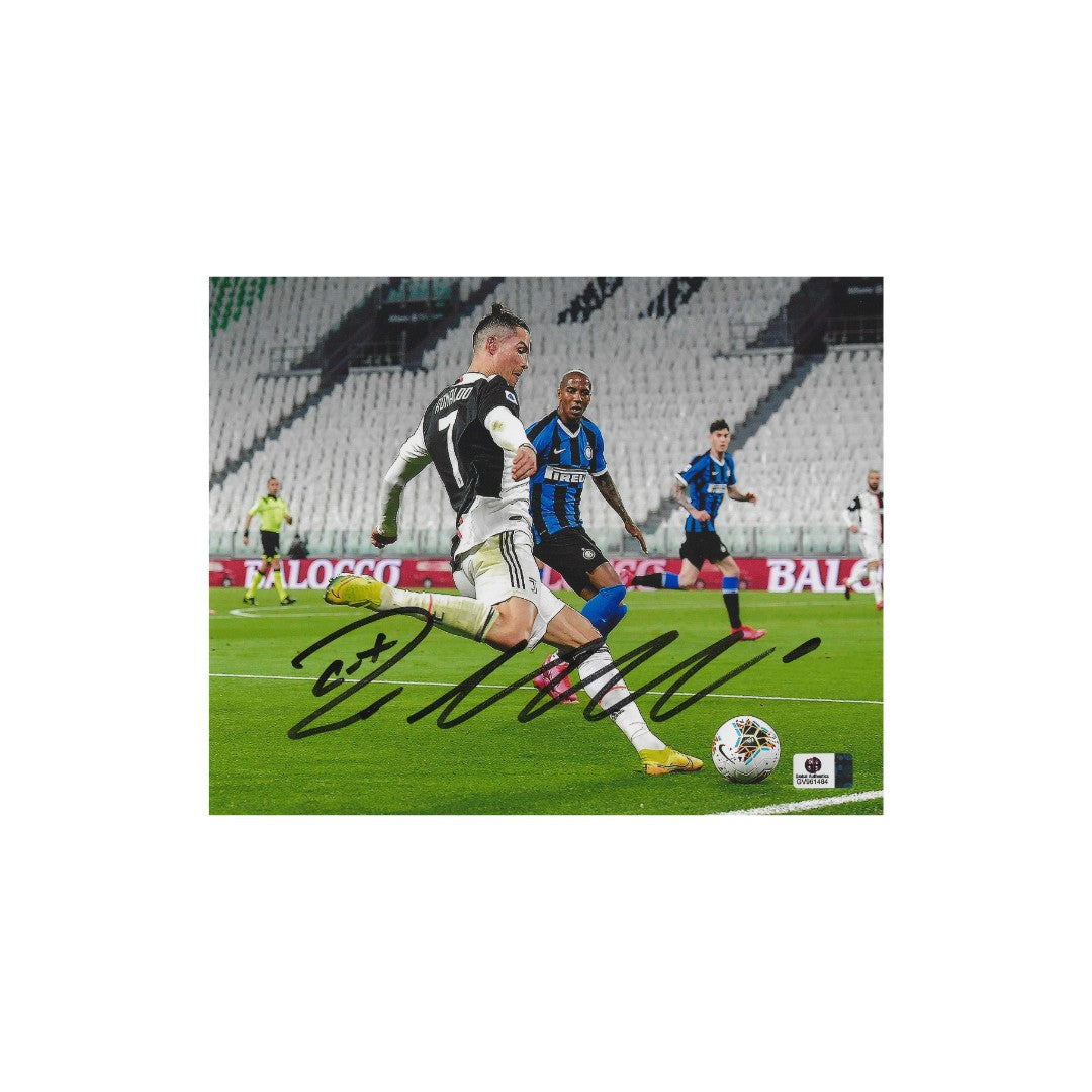 Cristiano Ronaldo Juventus FC Signed 8x10 Photo coa