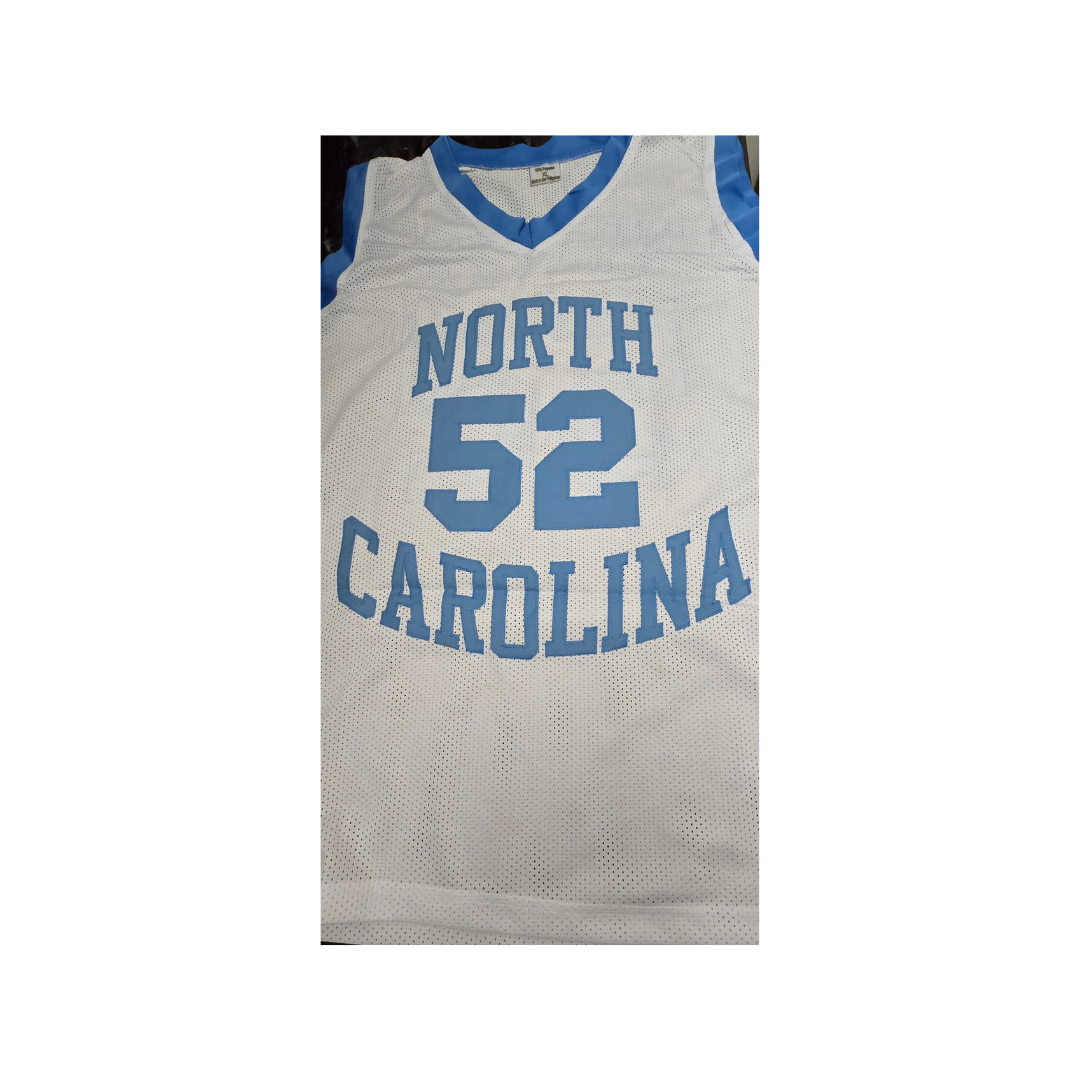 James Worthy North Carolina Tar Heels #52 White Jersey - Fan Freaks