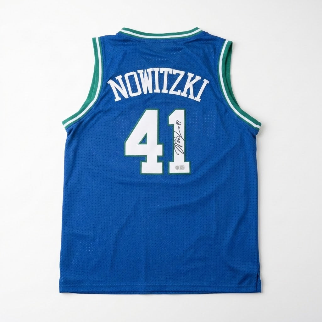 Dirk Nowitzki Dallas Mavericks #41 autographed basketball jersey – product photo