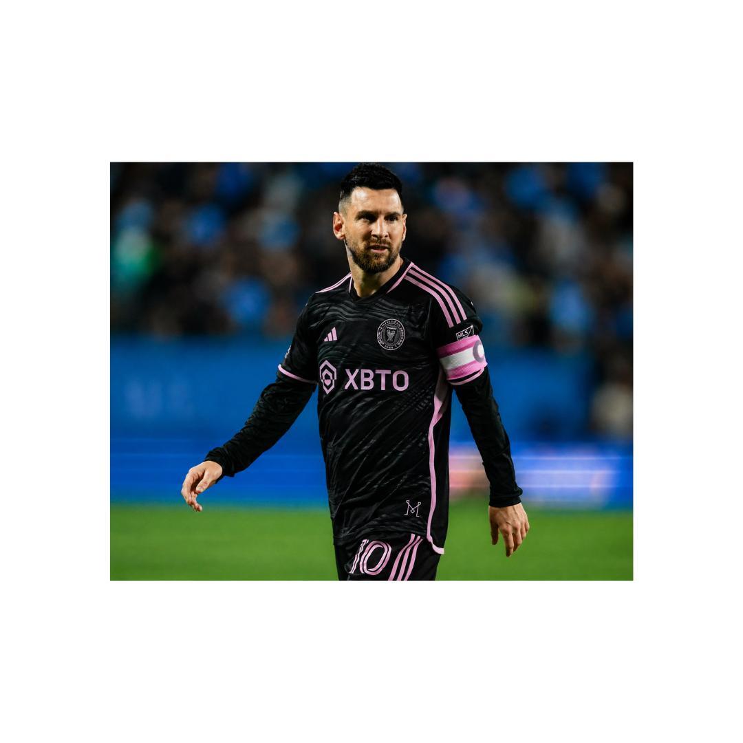 Lionel Messi 3 Signed Photo Print Autograph Wall Art