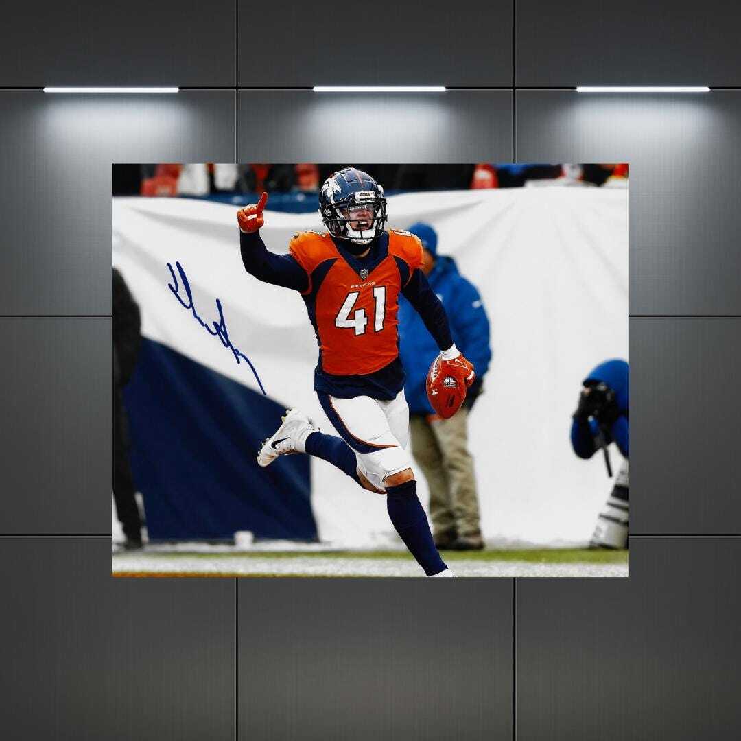 Drew Sanders Denver Broncos  Signed Photo Print Autograph Wall Art