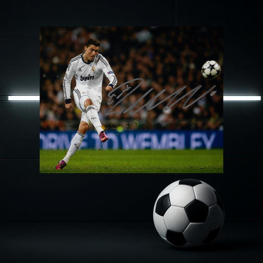 Cristiano Ronaldo Real Madrid 6 Signed Photo Print Autograph Wall Art