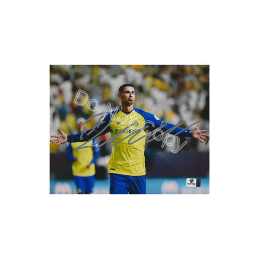 Cristiano Ronaldo Al Nassr FC Autographed 8x10 Photo Reprint - Fan Freaks