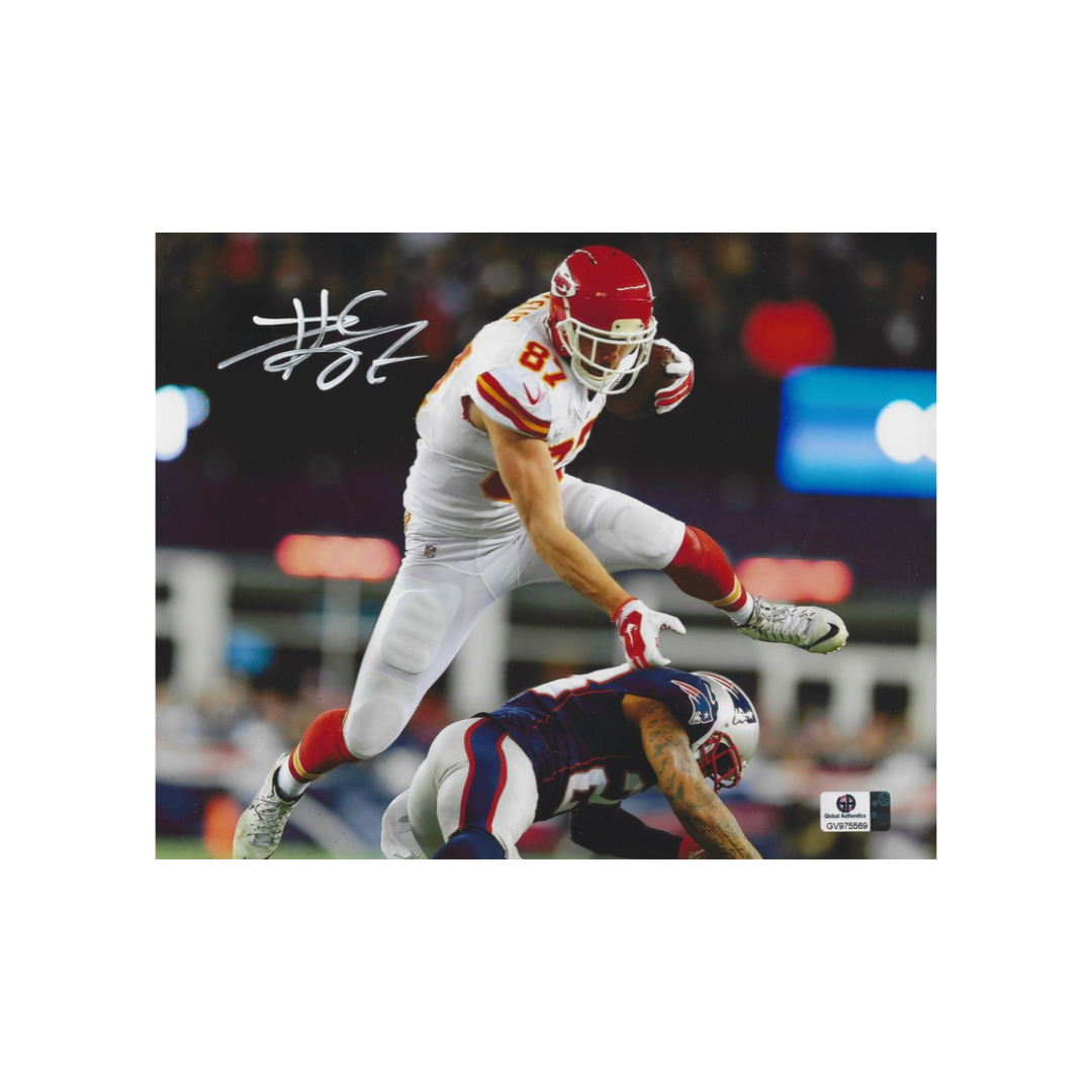 Travis Kelce signed Kansas City Chiefs framed 8x10 photograph with Global Authentics certification GV975569