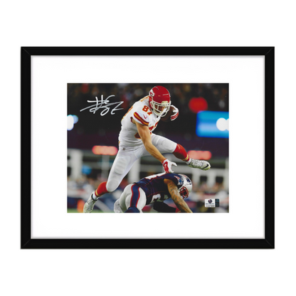 Travis Kelce Kansas City Chiefs autographed framed 8x10 photo, Global Authentics GV975569