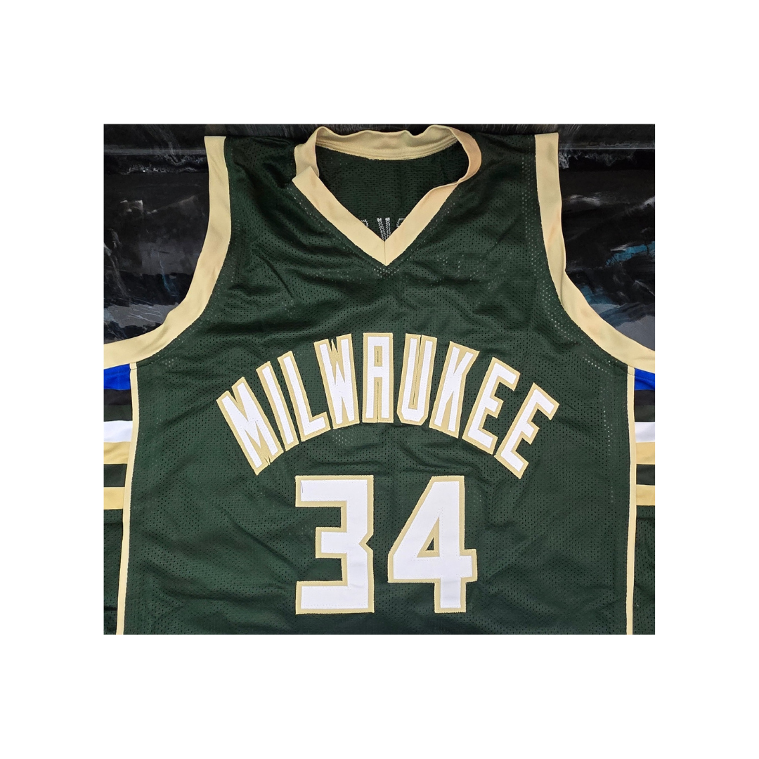 Giannis Antetokounmpo Milwaukee Bucks Basketball Jersey coa - Fan Freaks