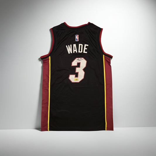Dwyane Wade Signed Jersey #3 Miami Heat w/COA