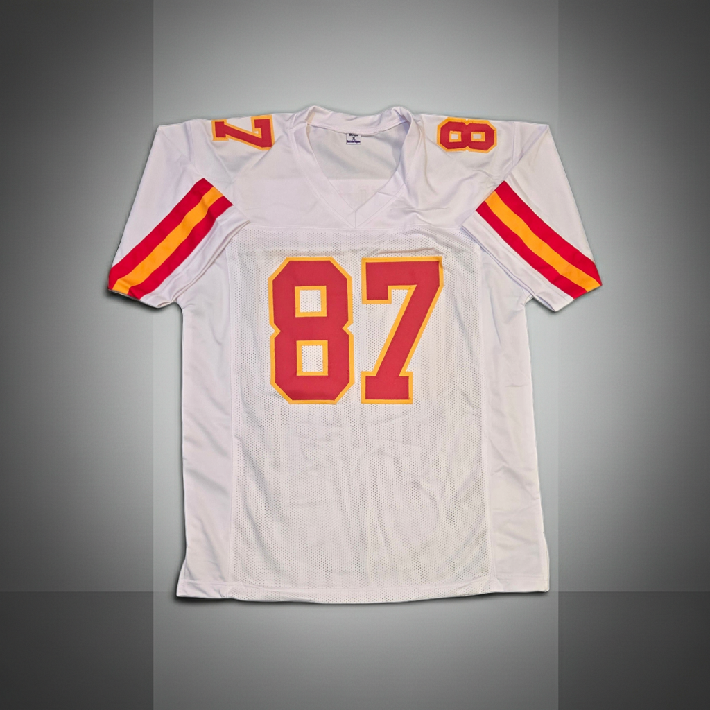 Travis Kelce Kansas City Chiefs Autographed Football Jersey coa