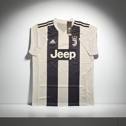 Cristiano Ronaldo Juventus autographed 2018-19 Adidas soccer jersey, alternate product image