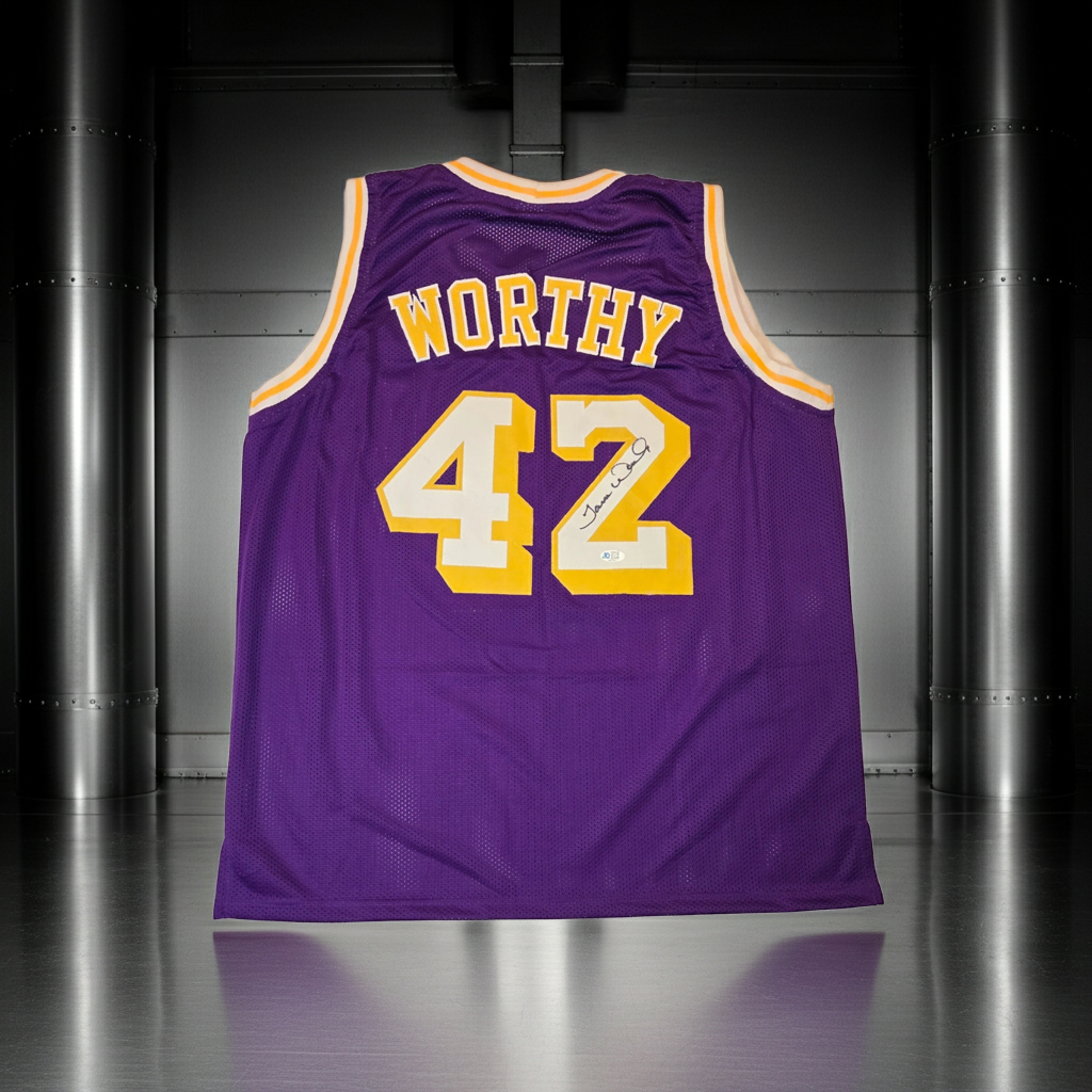 JAMES WORTHY SIGNED LOS ANGELES LAKERS JERSEY WITH COA