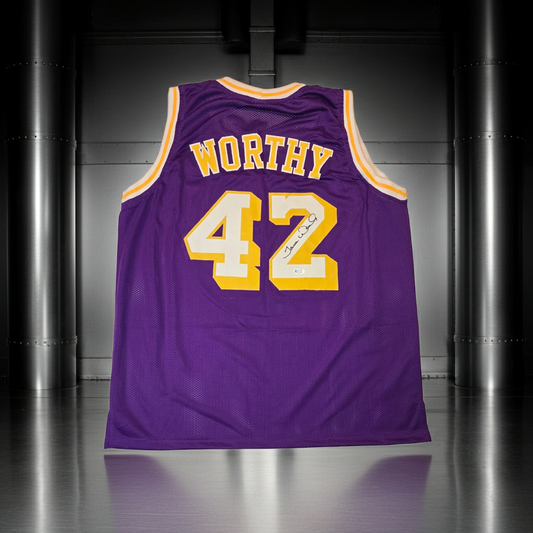 JAMES WORTHY SIGNED LOS ANGELES LAKERS JERSEY WITH COA