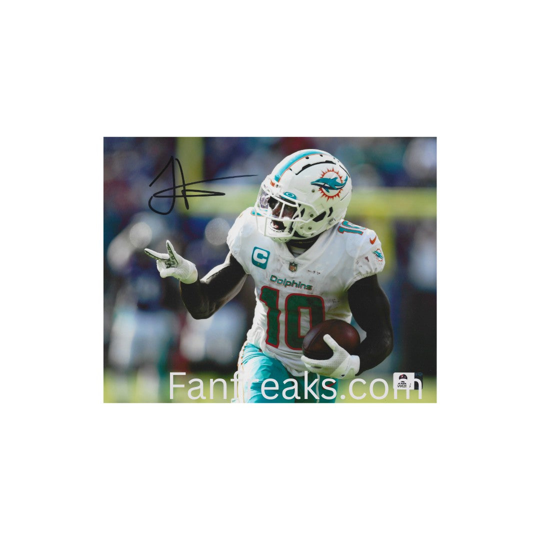 Tyreek Hill Miami Dolphins Autographed 8x10 Photo Reprint - Fan Freaks