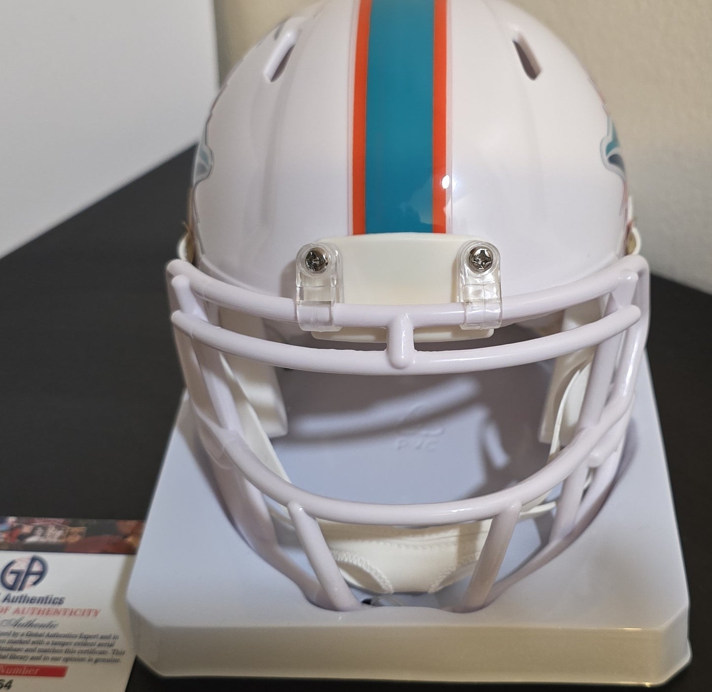 Tyreek Hill Miami Dolphins Autographed Riddell Mini Helmet With COA - Fan Freaks