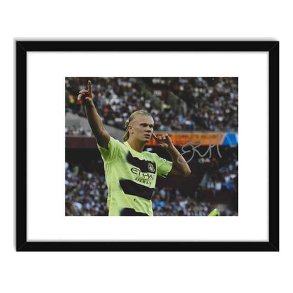 Erling Haaland signature-style photo reprint – 8x10 Art Print #3