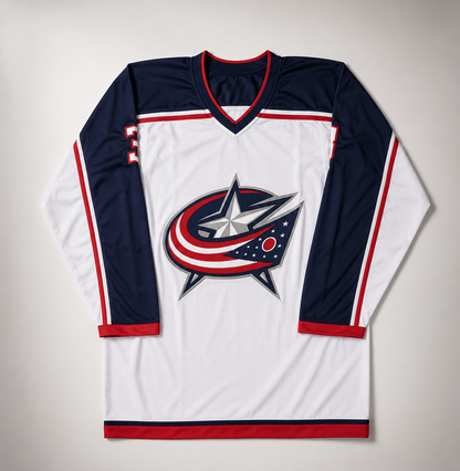 Charlie Coyle Colorado Avalanche signed hockey jersey, front view