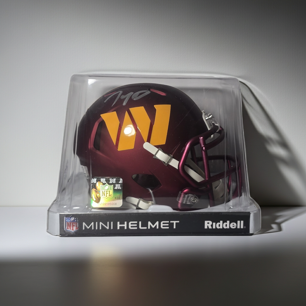 Jayden Daniels Washington Commanders Autographed Riddell Mini-Helmet coa