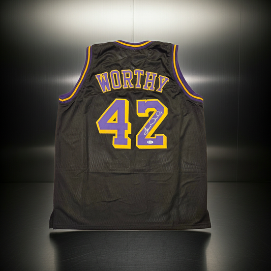 JAMES WORTHY SIGNED LOS ANGELES JERSEY WITH COA