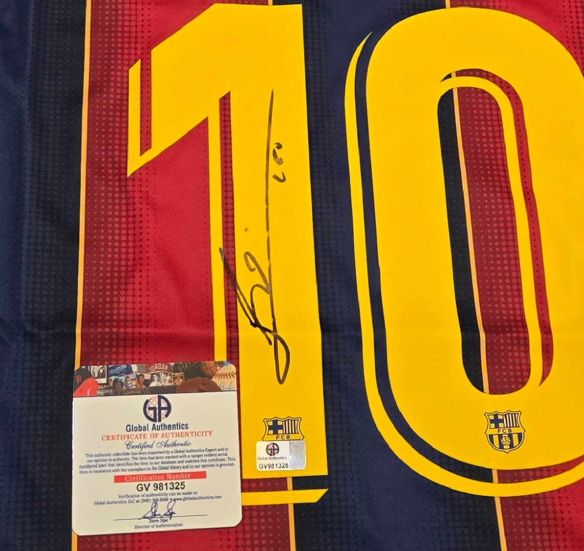 Lionel Messi F.C. Barcelona Autographed 2020-21 Nike Home Soccer Jersey coa