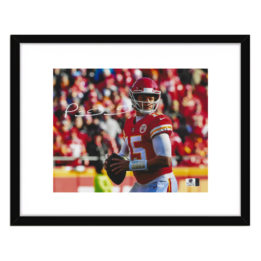 Patrick Mahomes Kansas City Chiefs Autographed 8x10 Photo coa W/Frame