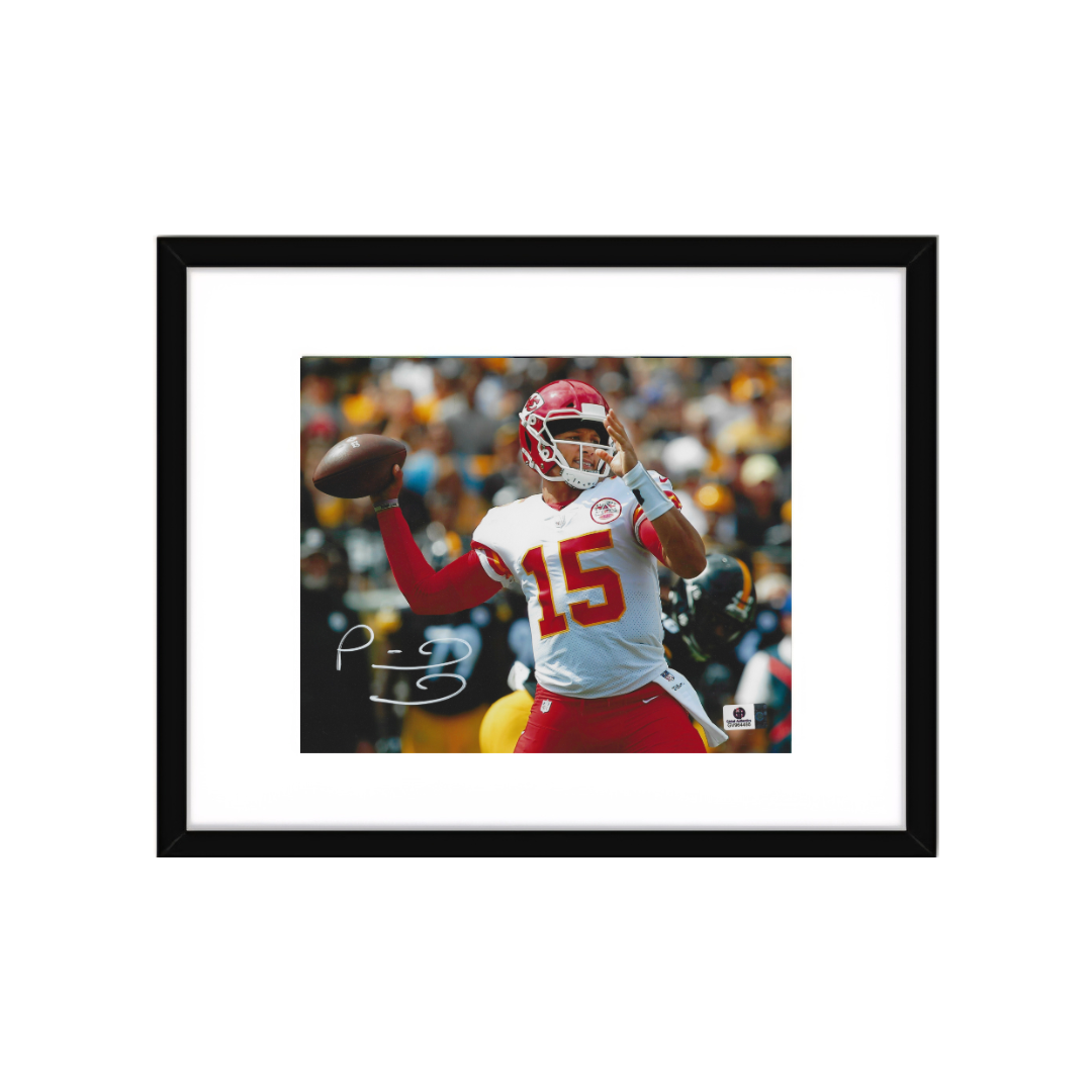 Patrick Mahomes Kansas City Chiefs Autographed 8x10 Photo Art Print - Fan Freaks