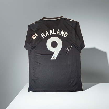 Erling Haaland Manchester City autographed 2025-26 Puma away soccer jersey with COA
