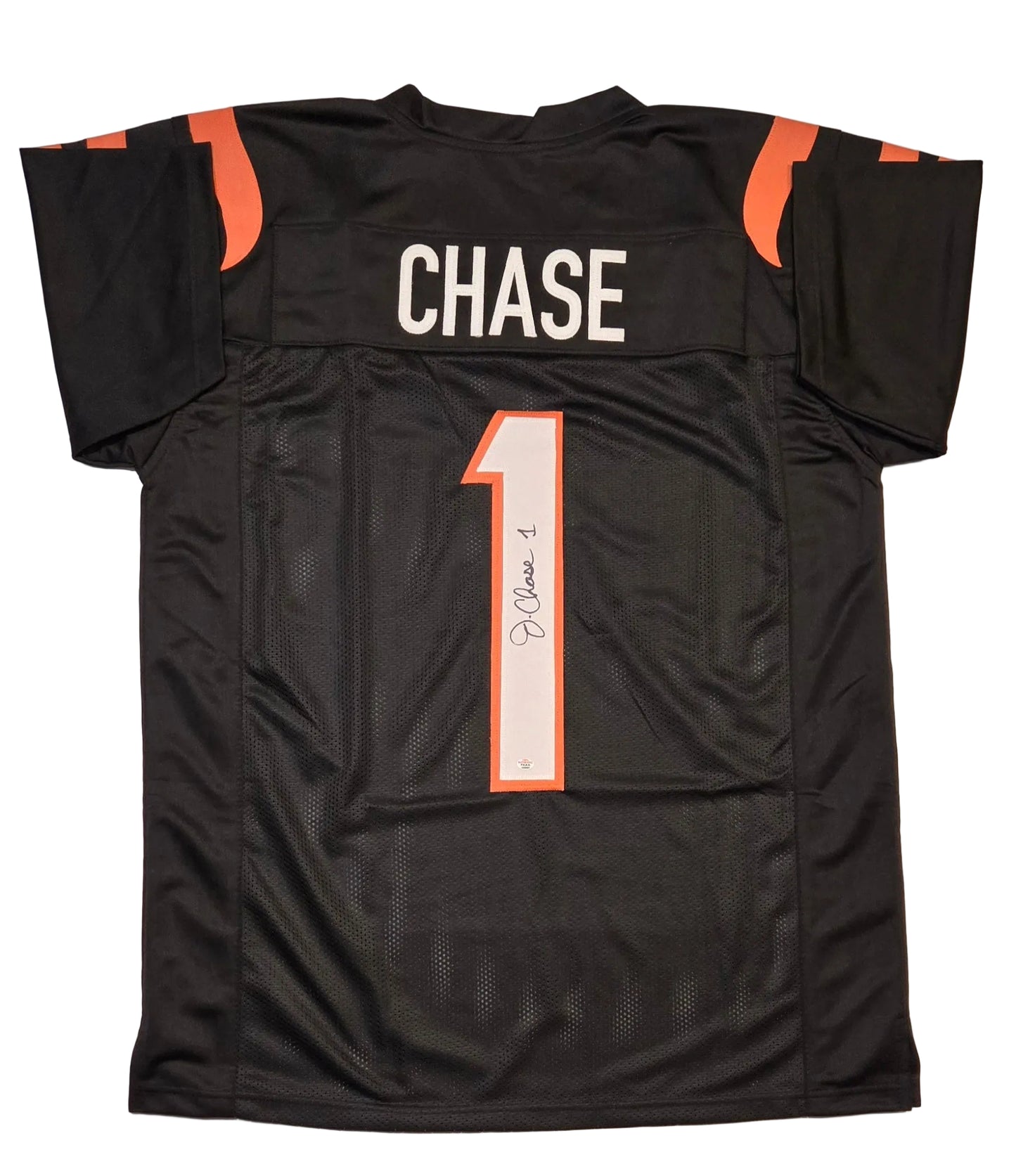 Ja'Marr Chase of the Cincinnati Bengals autographed football jersey COA (XL)