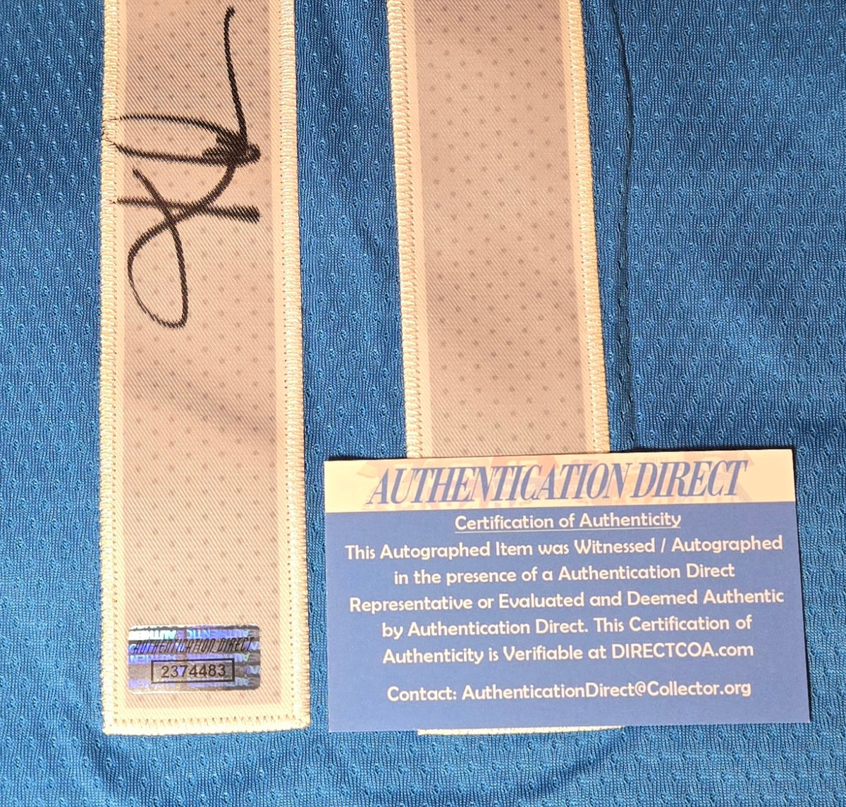 Kyrie Irving Signed Jersey #11 Dallas Mavericks w/COA