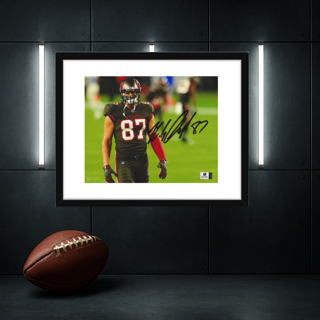 Rob Gronkowski Tampa Bay Buccaneers Autographed 8x10 Photo coa w/frame