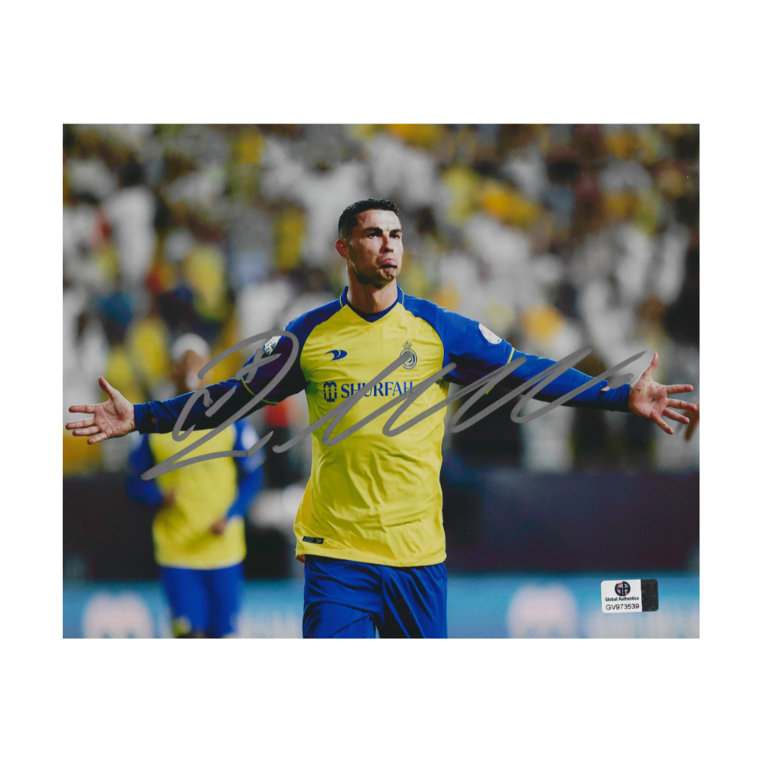 Cristiano Ronaldo Al Nassr FC Autographed 8x10 Photo coa W/Frame