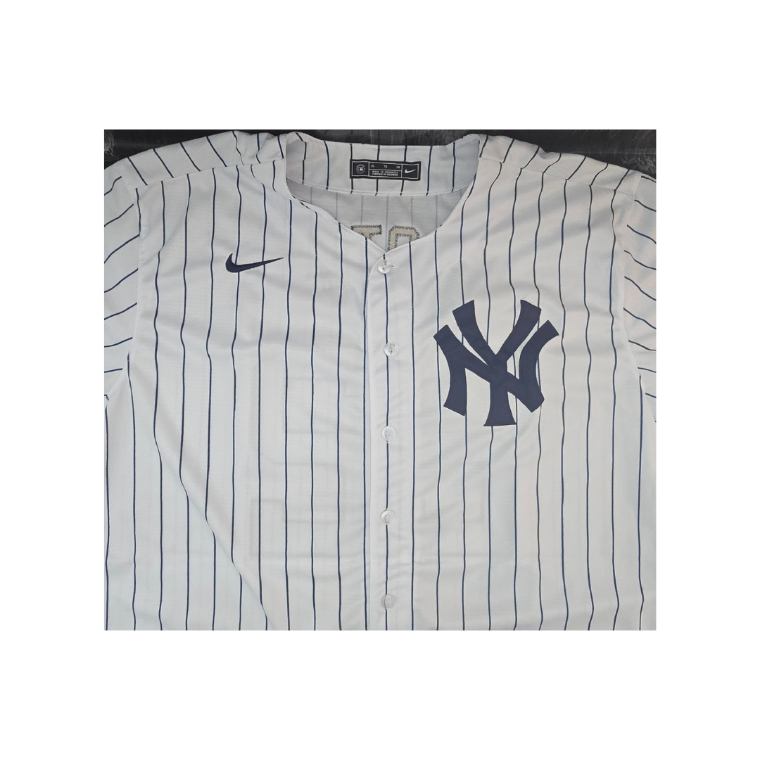 Juan Soto NY Yankees autographed baseball jersey With COA