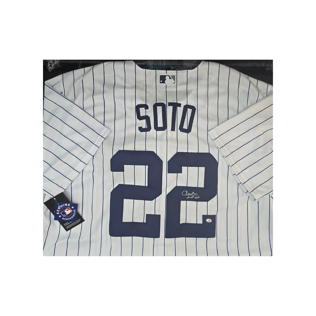 Juan Soto NY Yankees autographed baseball jersey With COA