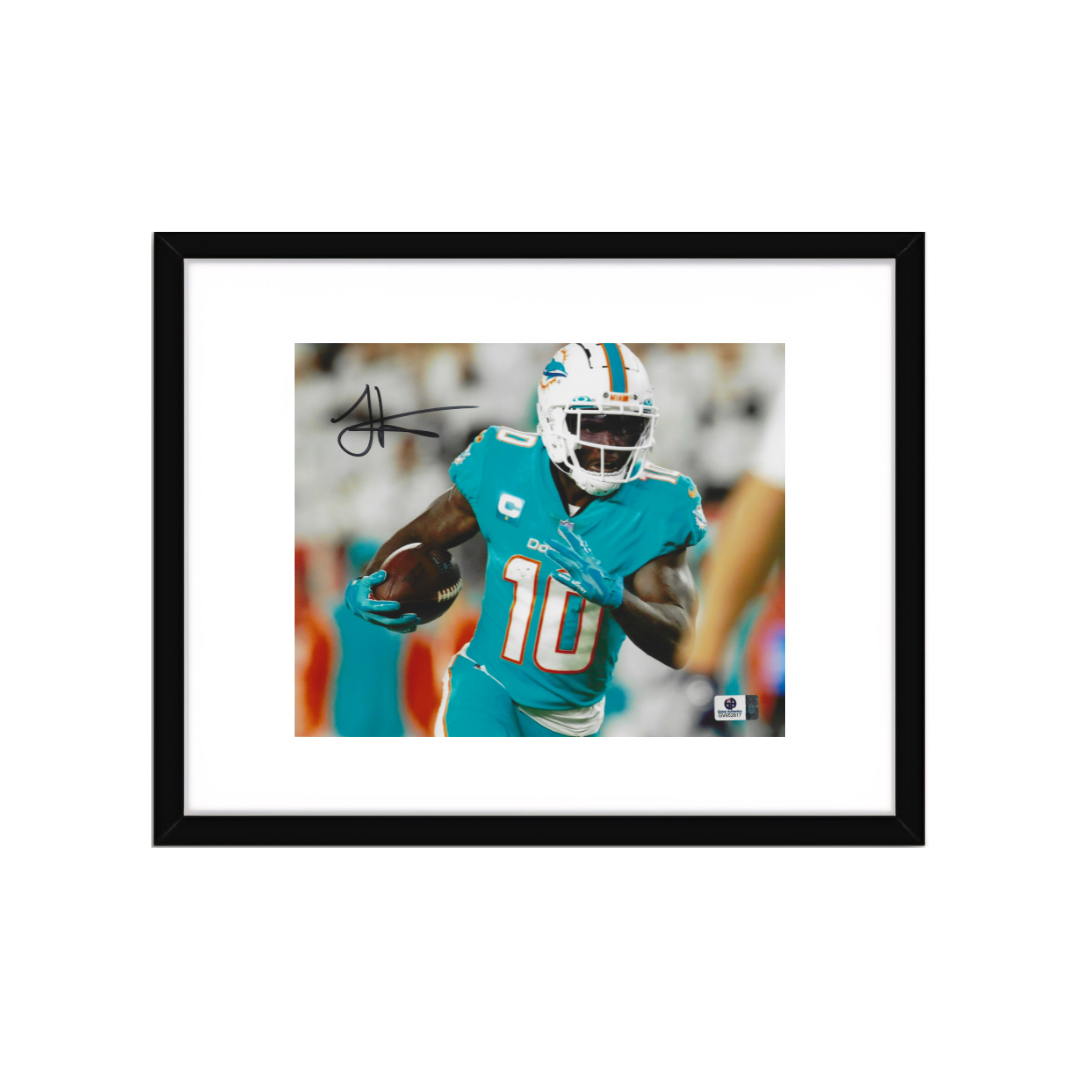 Tyreek Hill Miami Dolphins Autographed 8x10 Photo Art Print - Fan Freaks