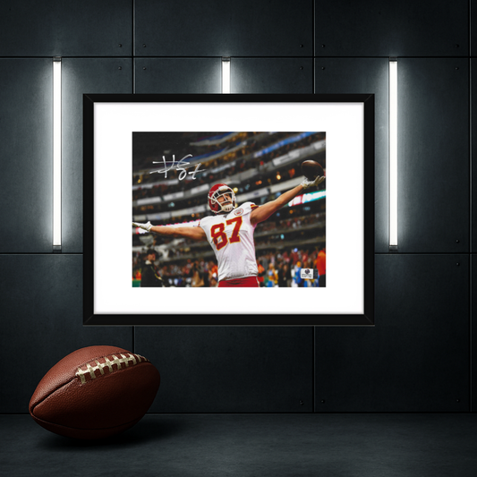 Travis Kelce Chiefs Autographed 8x10 Photo coa W/Frame